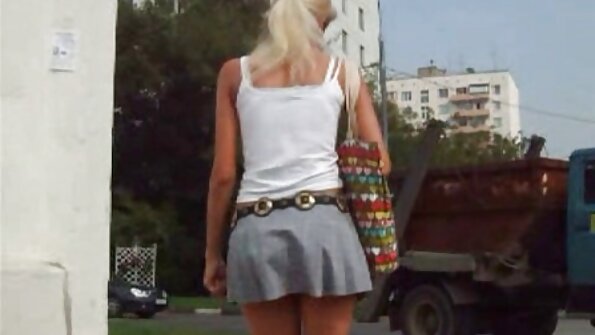 Eva Karera atgriežas ar labu