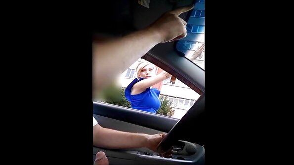 Ragveida mājsaimniece got fucked in ass
