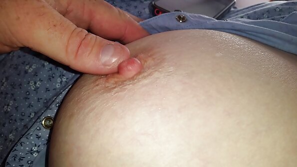 Ļoti ragveida cālis fucked viņas bijušais draugs