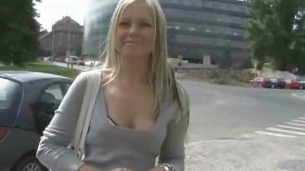 Slutty MILF Jenna Covelli Seduce Un Gets Dicked