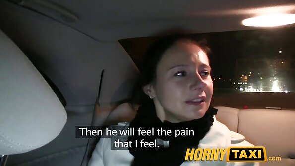 Jaukā MILF Sharlyn Glāsta Viņas Matainais Minge